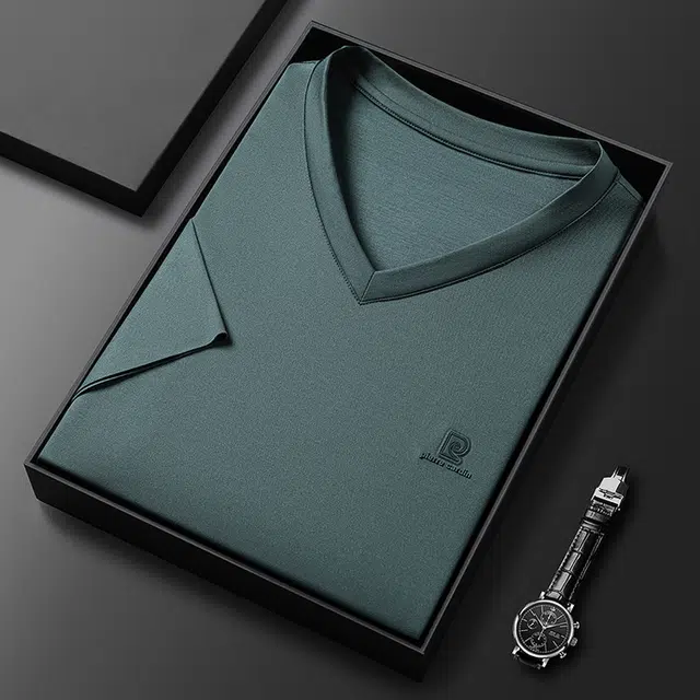 PIERRE CARDIN T