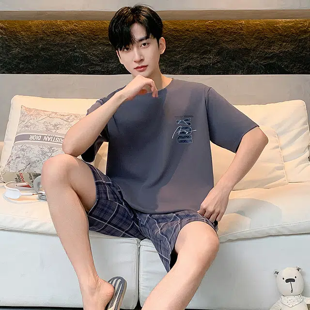 黛尔佳人 圆领短袖短裤简约时尚柔软亲肤睡衣套装 男款