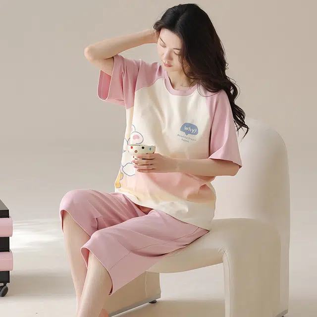 黛尔佳人 短袖七分裤抗菌宽松舒适透气吸汗睡衣套装 女款