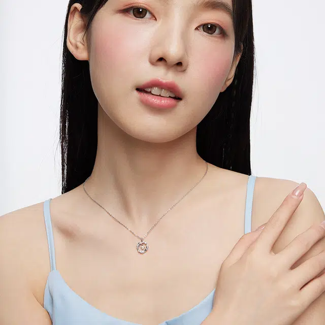S925
