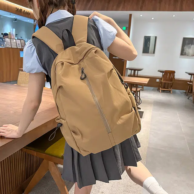 南潇湘 工装机能百搭个性运动街头 尼龙 双肩包 常规 男女同款情侣款 米白色/黑色/酒红色/卡其色/绿色