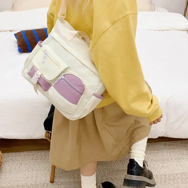 南潇湘 潮流轻便简约百搭多口袋收纳斜挎单肩包初高中大学生上课轻便多功能背包 尼龙布 手提包 常规 女款 白色/黑色/绿色/紫色