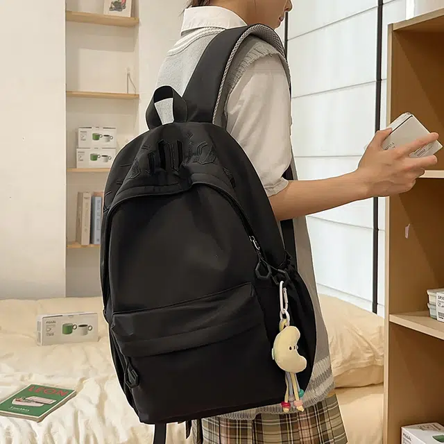 南潇湘 小清新休闲高颜值精美潮版韩版背包初高中大学上课百搭 尼龙 双肩包 男女同款情侣款 黑色/紫色/蓝色/红色/绿色