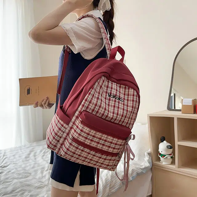 南潇湘 纯色格子条纹高颜值潮流个性小众设计背包休闲轻便简约通勤书包 尼龙 双肩包 常规 女款 红色/黑色/绿色/棕色