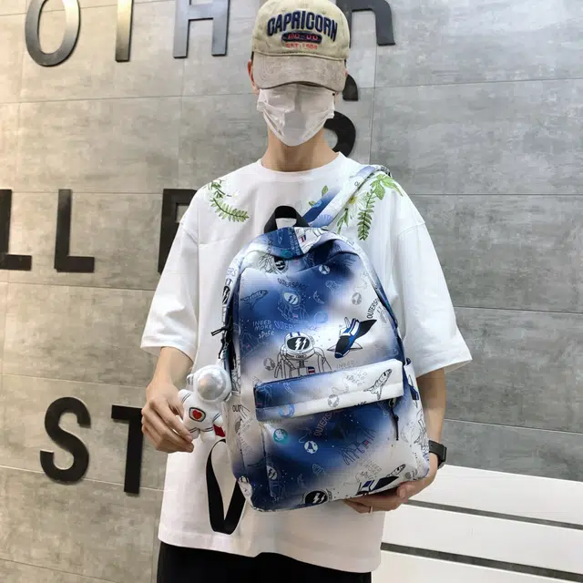 南潇湘 小清新休闲高颜值韩版背包初中生高中生大学生上课百搭书包 尼龙布 双肩包 男女同款情侣款 蓝色/绿色/咖啡色/黑色