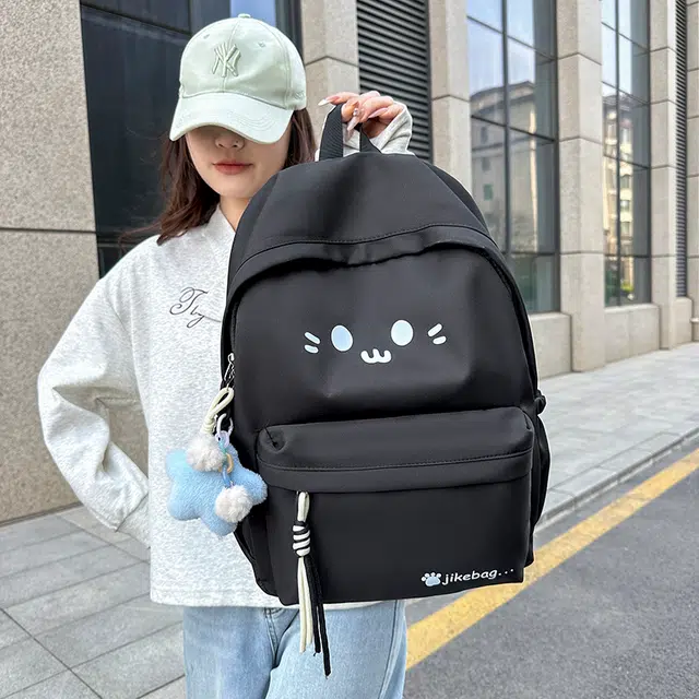 南潇湘 高颜值可爱卡通 尼龙 双肩包 女款 多色