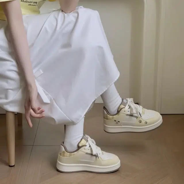 小众复古校园风 时尚舒适又百搭 减震耐磨轻便 低帮 板鞋 女