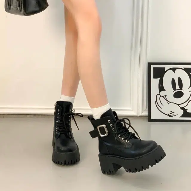 时尚厚底英伦风小个子必备帅气机车 短靴 女