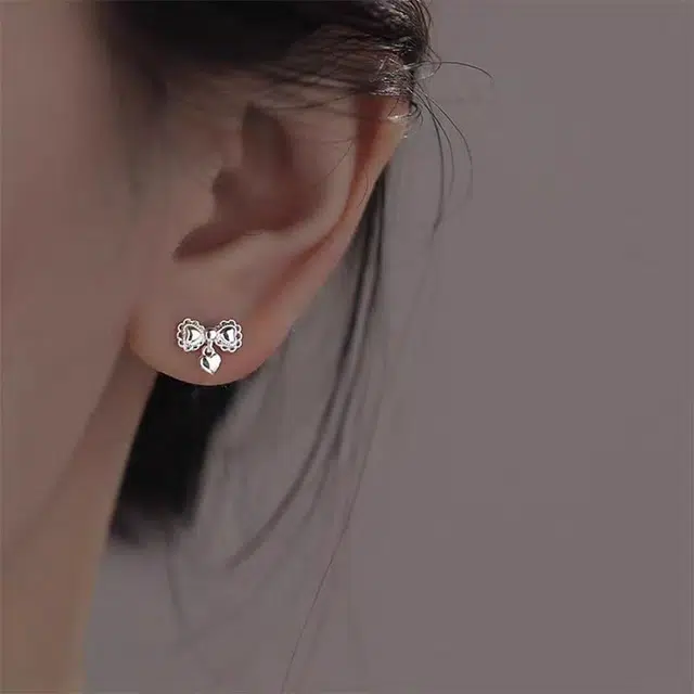 饰之颜 时尚甜美精致温柔蕾丝边蝴蝶结#好运 合金 耳钉 女款