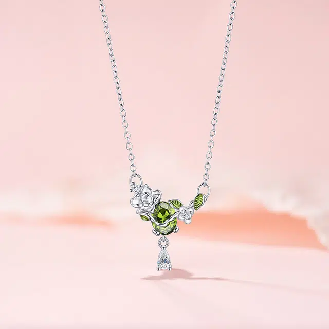 饰之颜 森系风花朵 小众精致闪耀设计创意唯美高颜值 浪漫仙气清新绿山茶花 不锈钢 项链 女款