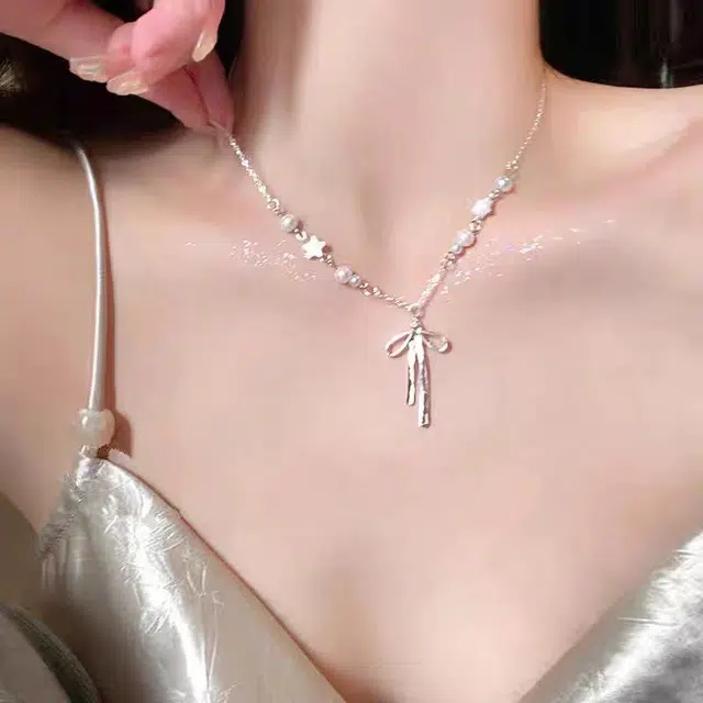 饰之颜 森系星星蝴蝶结 轻奢小众设计 小清新简约甜美高级感 可调节锁骨链 生活约会通勤#派对#好运 钛钢 项链 女款