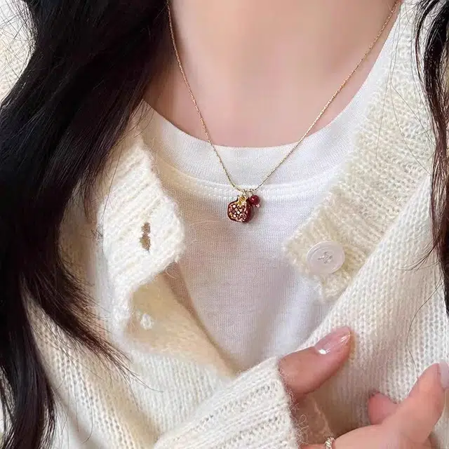 饰之颜 甜美安可拉红石榴精致高级感复古小众百搭个性锁骨链叠戴 合金 项链 女款