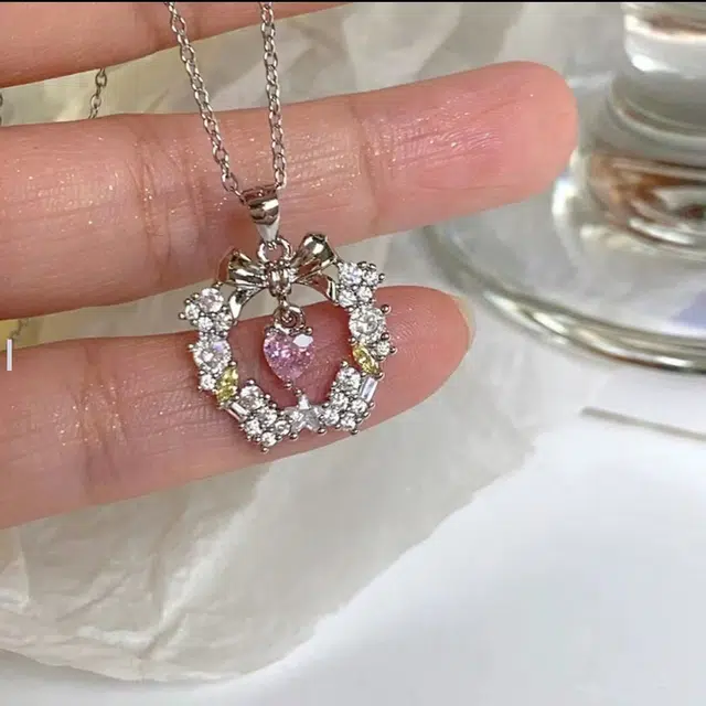 饰之颜 甜美可爱爱之花环-三秒心动小众高级感潮流轻奢百搭日常转运校园通勤穿搭 合金 项链 女款