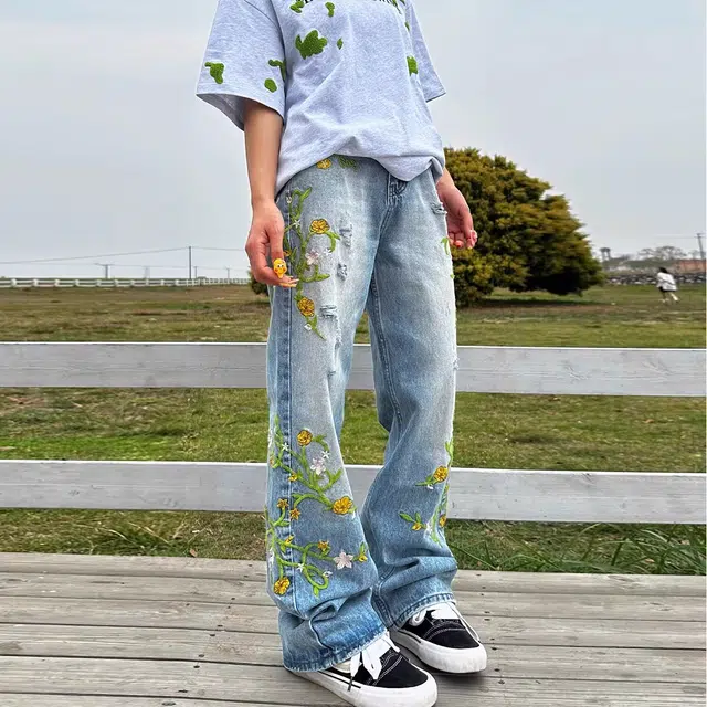 美式复古花卉刺绣水洗做旧潮流长裤 立体剪裁垂感十足牛仔裤 男女同款
