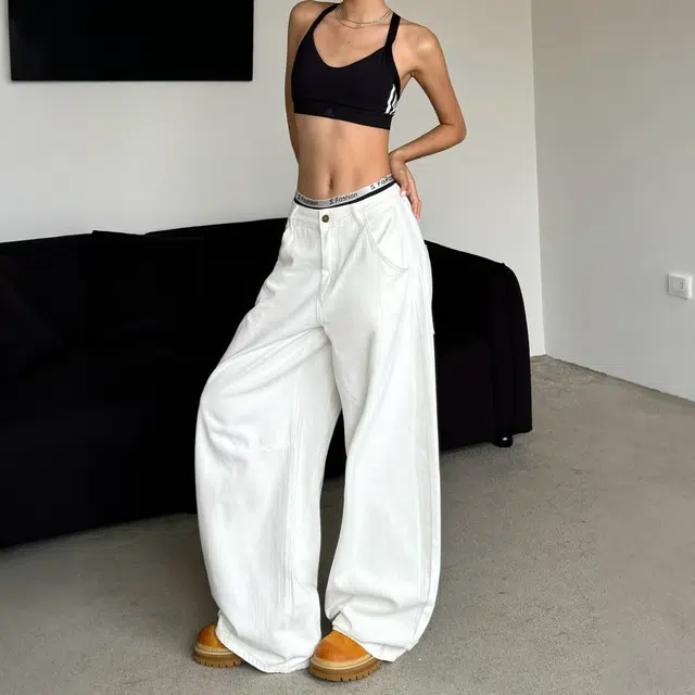 UNA RETA cleanfitbaggy