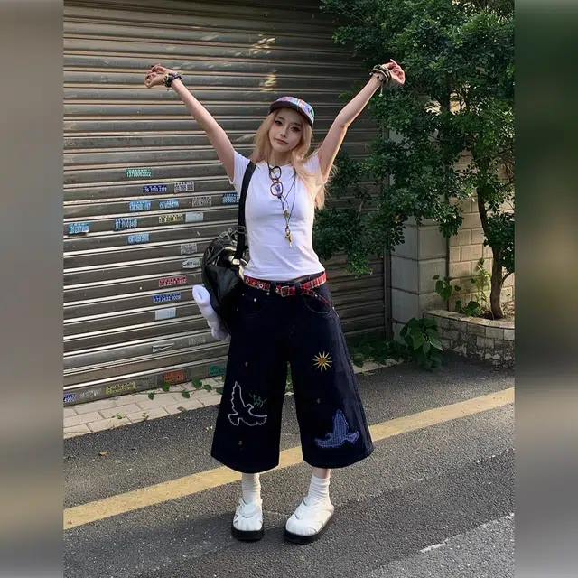 寻星记 美式复古和平鸽刺绣拼接阔腿七分裤潮流百搭春夏款牛仔短裤 男女同款