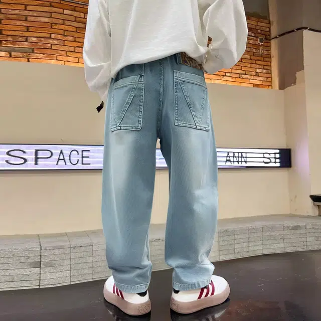唐狮童装牛仔裤 亲肤百搭休闲舒适 中小童