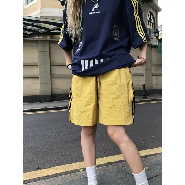 CHEER ZONE ins