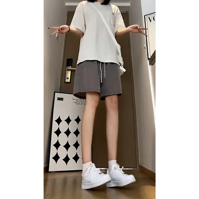 徐百货 美式潮牌冰丝夏季薄款透气速干运动裤大码宽松直筒五分中裤休闲短裤 男女同款