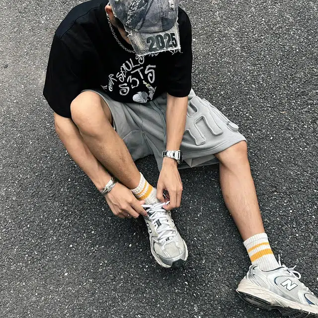 Hi