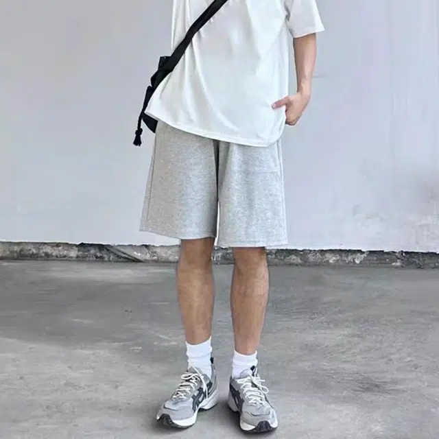 徐百货 美式潮牌纯色运动百搭街头宽松学生五分舒适休闲短裤 男女同款