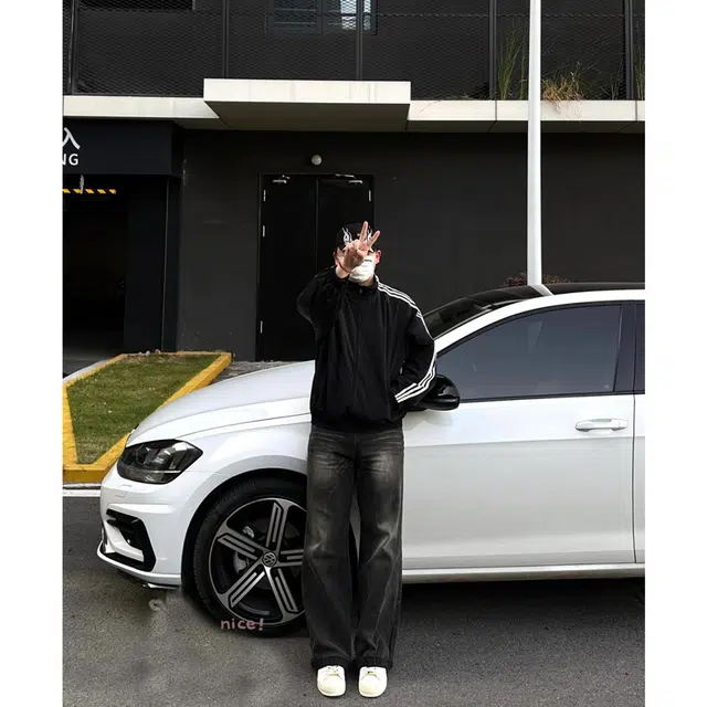 徐百货  美式复古三条杠潮牌欧美街头高级感穿搭运动棒球服 男女同款