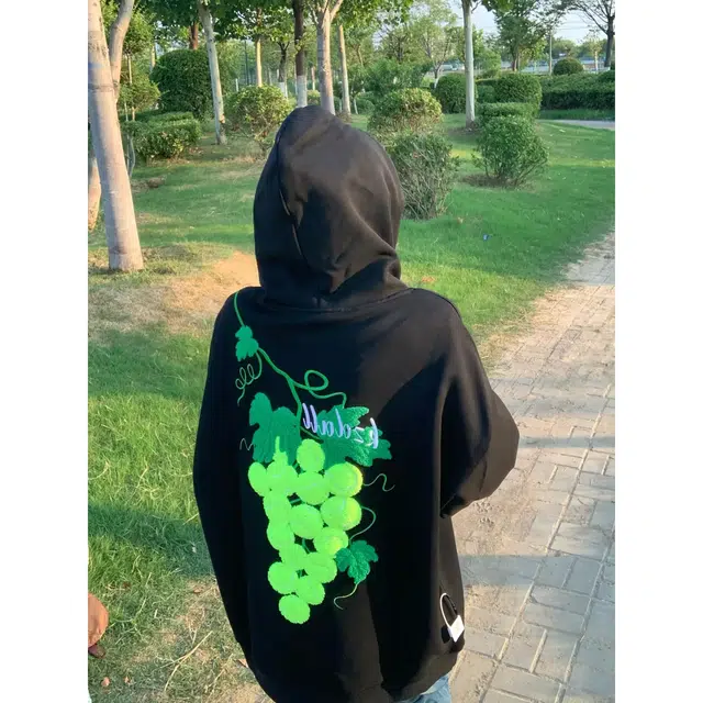 徐百货  美式潮牌葡萄刺绣连帽上衣秋冬设计感小众高街棒球服 男女同款