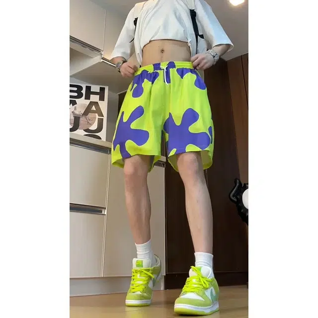 徐百货 美式潮牌卡通图案薄款篮球运动冰丝速干五分沙滩裤子休闲短裤 男女同款