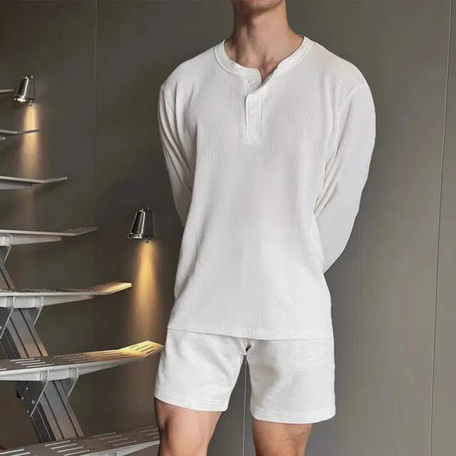 PAINT STAIN T