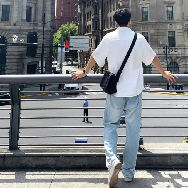 徐百货 宽松舒适百搭休闲纯色翻领薄款短袖衬衫 男女同款