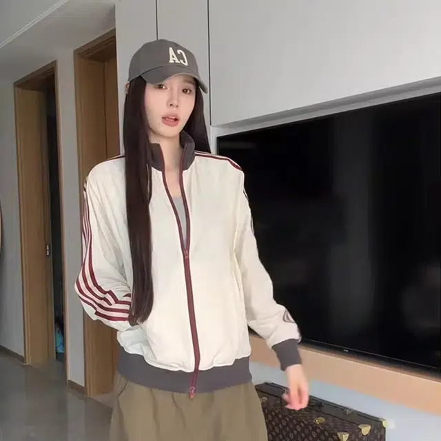 徐百货 美式潮牌撞色条纹薄款透气户外运动休闲夹克长袖防晒服 男女同款