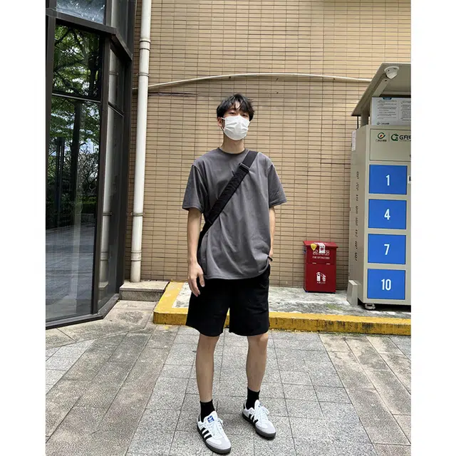 徐百货 美式潮牌简约纯色百搭潮流五分裤夏季透气宽松直筒运动卫裤休闲短裤 男女同款