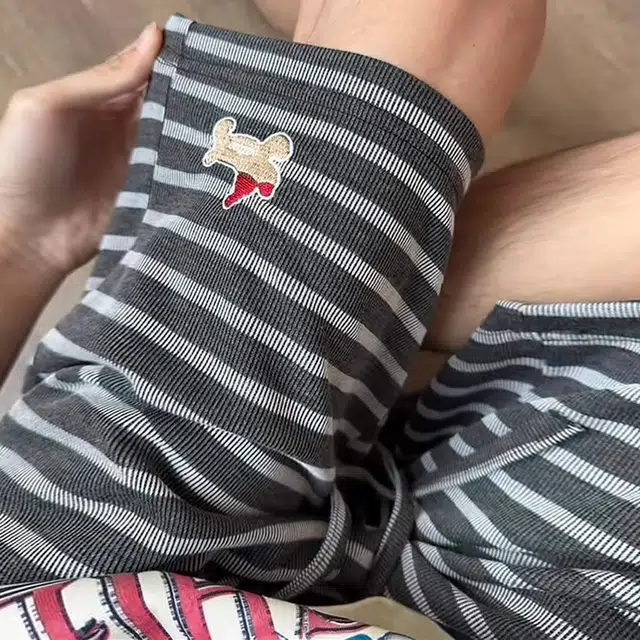 徐百货 美式黑白条纹小狗刺绣五分裤夏季薄款复古运动中裤高街宽松百搭慵懒风休闲短裤 男女同款