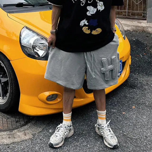 Hi