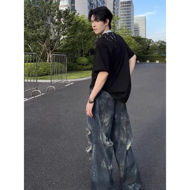 徐百货 美式破洞直筒裤薄款废土风潮牌痞帅乞丐牛仔裤 男女同款