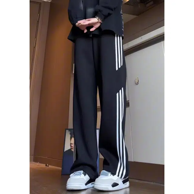 徐百货 潮牌复古卫裤直筒宽松休闲裤子夏季潮流百搭阔腿长裤美式高街针织运动裤 男女同款