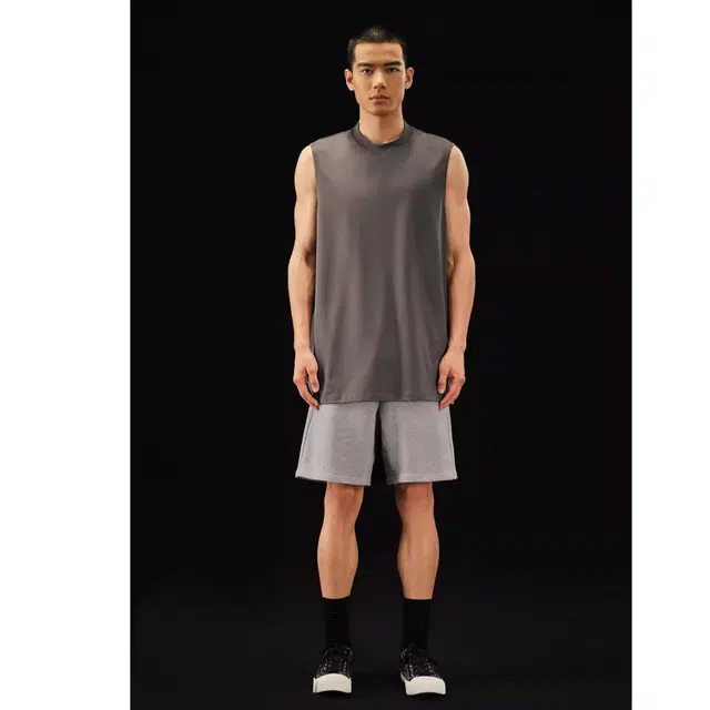 徐百货 美式简约运动中裤夏季宽松透气百搭五分运动直筒裤子休闲短裤 男女同款