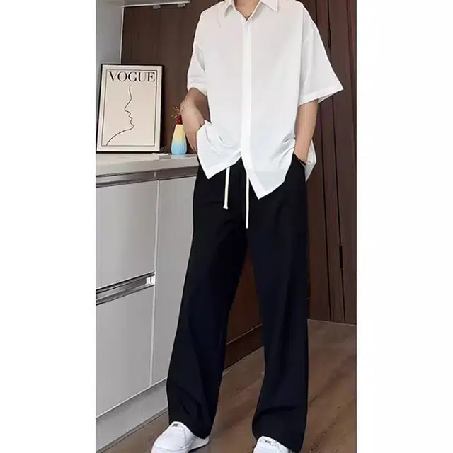 徐百货 薄款高街宽松高级感百搭纯色夏季短袖衬衫 男女同款