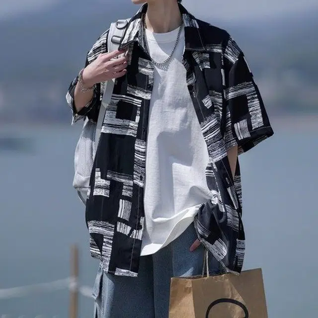 徐百货 日系小清新潮流百搭冰丝透气短袖夏季半袖大码宽松外套衬衫 男女同款