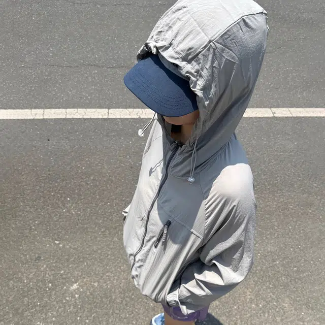 徐百货 多巴胺粉色轻量薄款防晒衣夏季冰丝速干连帽外套旅游户外骑行运动穿搭防晒服 男女同款