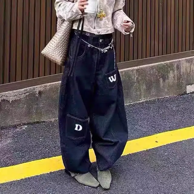 徐百货 美式复古水裁剪弯刀直筒宽松阔腿字母印花拖地牛仔裤 男女同款