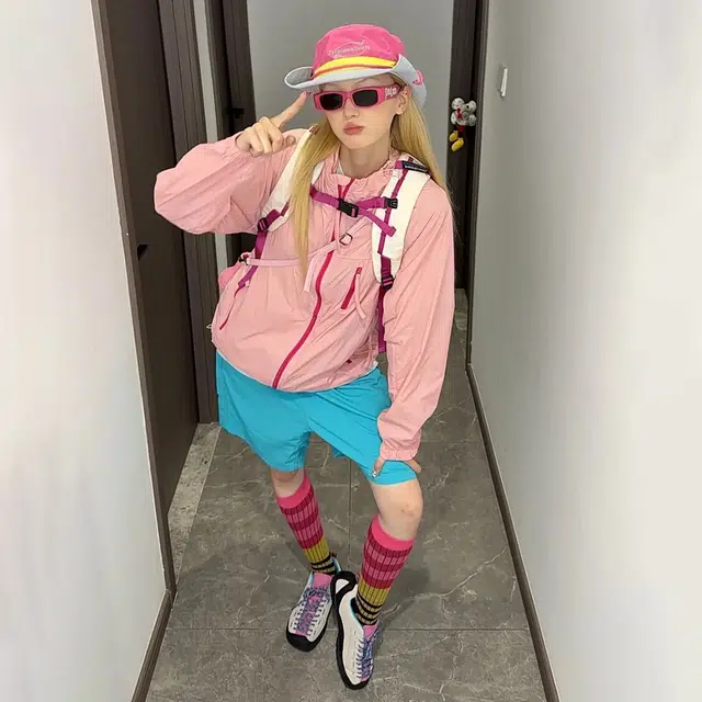 徐百货 多巴胺穿搭户外轻薄透气薄款外套夏季防紫外线撞色多拉链设计感机能宽松百搭防晒服 男女同款