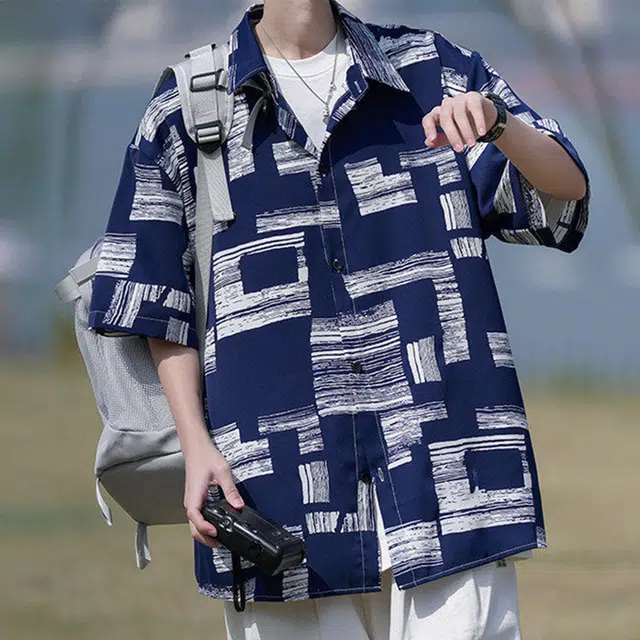 徐百货 日系小清新潮流百搭冰丝透气短袖夏季半袖大码宽松外套衬衫 男女同款