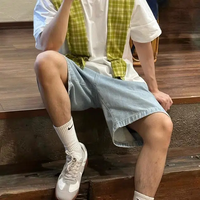 徐百货 休闲直筒松紧腰复古夏季薄款裤子凉感宽松潮流百搭五分牛仔短裤 男女同款