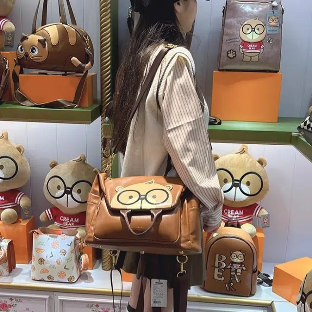 CREAM BEAR PU
