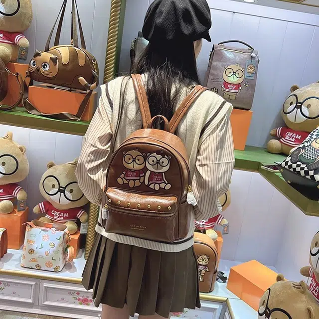 CREAM BEAR PU