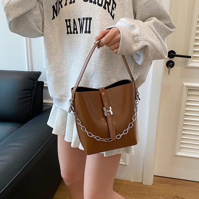 CREAM BEAR PU