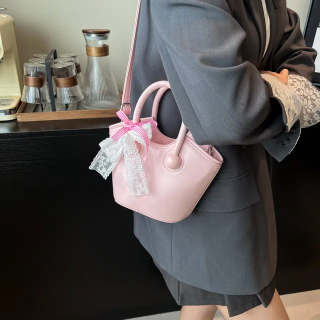 CREAM BEAR PU