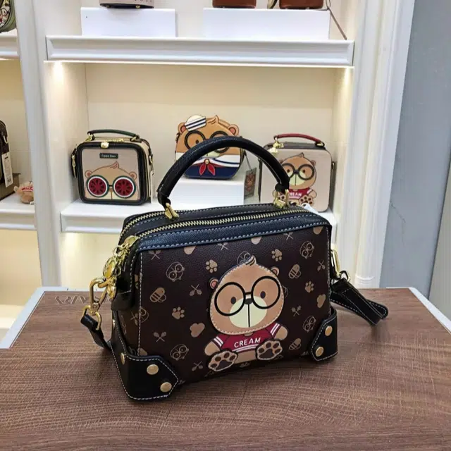 CREAM BEAR PU