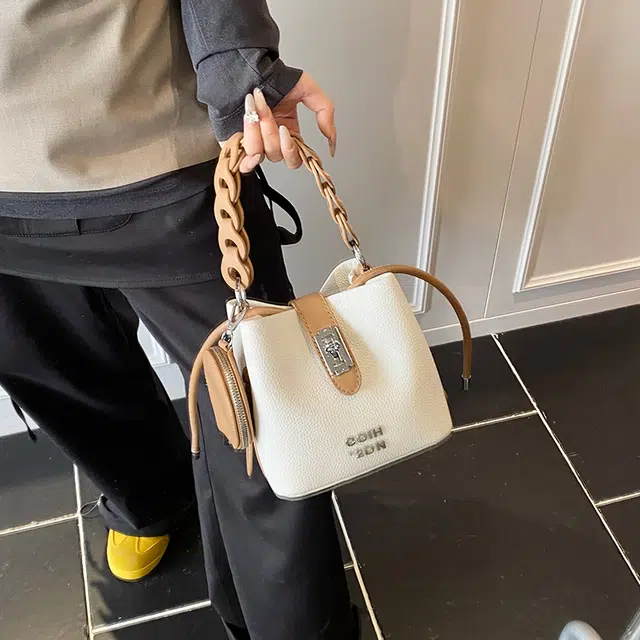 CREAM BEAR PU